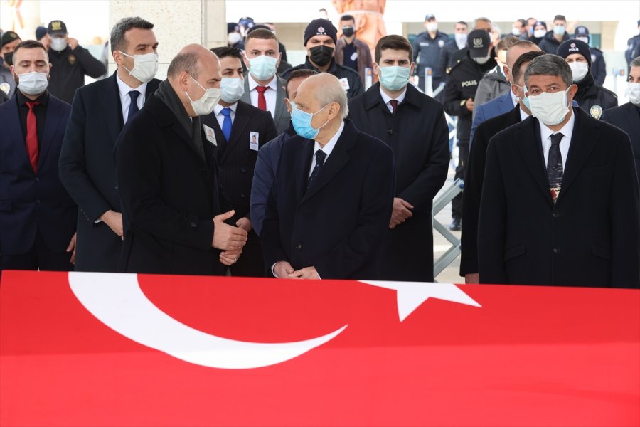 Ankara'da Trafik Kazası Sonucu Şehit Olan Polis Memuru Son Yolculuğuna Uğurlandı