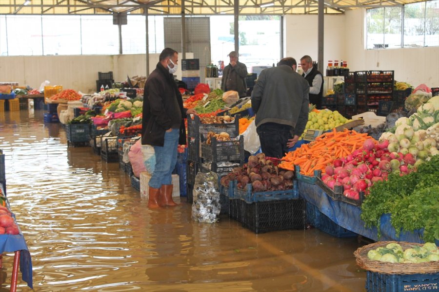 Güncelleme - Antalya'da Sağanak, Dolu Ve Kar Etkili Oldu