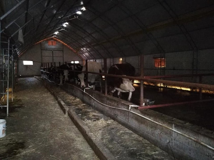 Kop'tan Derebucak'taki Besicilere Portatif Barınak Desteği