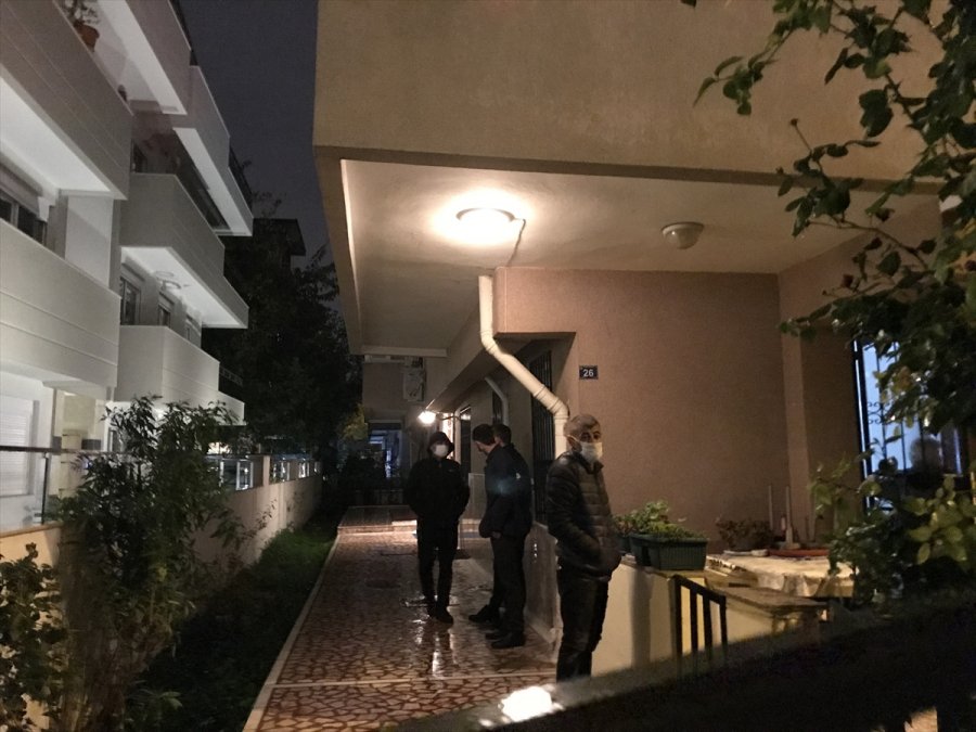 Antalya'da Ukraynalı Kadın Evinde Ölü Bulundu