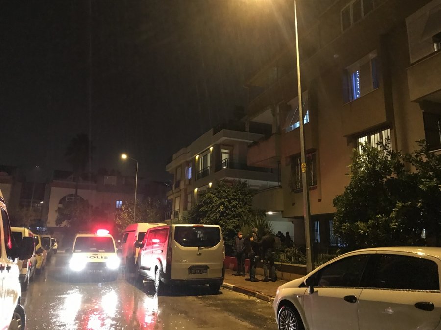 Antalya'da Ukraynalı Kadın Evinde Ölü Bulundu
