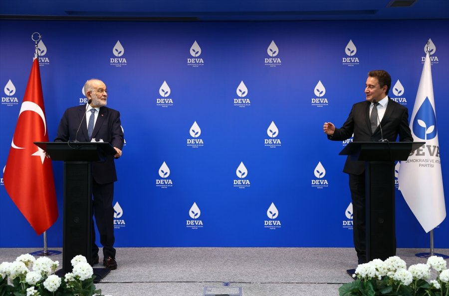 Karamollaoğlu, Babacan'ı Ziyaret Etti