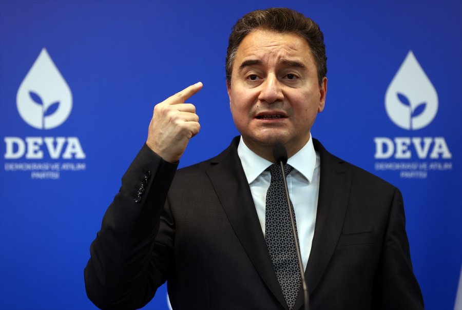 Karamollaoğlu, Babacan'ı Ziyaret Etti