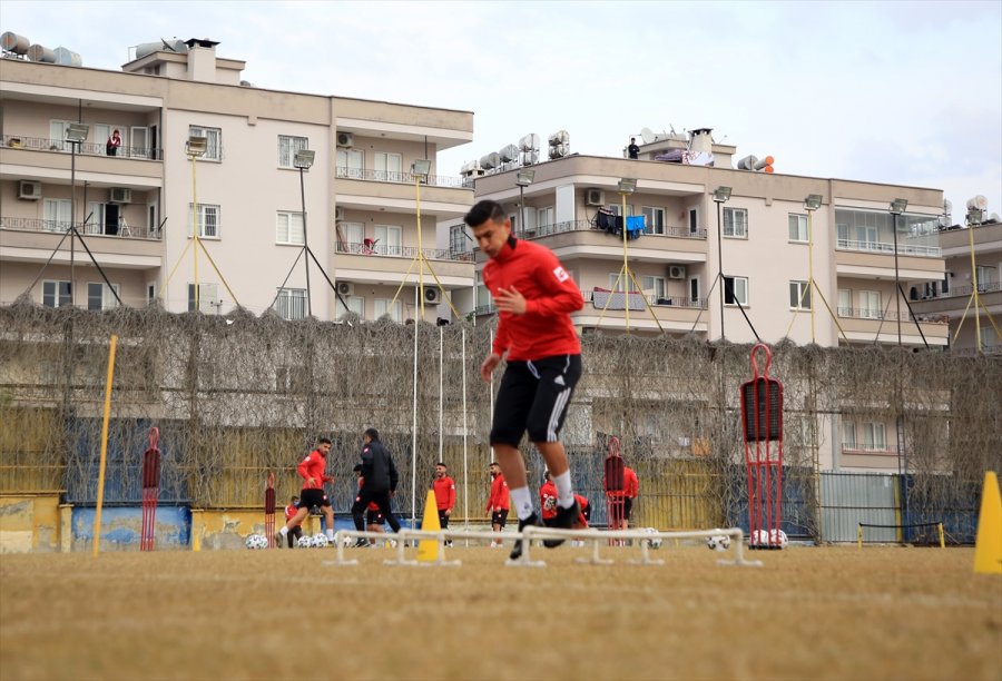 Tarsus İdman Yurdu Futbolcuları, Beşiktaş Karşısında Tur Atlayacakları İnancında