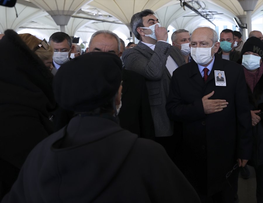 Eski Bakanlardan Atila Sav Son Yolculuğuna Uğurlandı