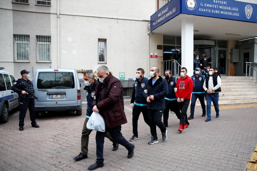 Kayseri'de Suç Örgütü Operasyonunda Yakalanan 13 Şüpheli Adliyede