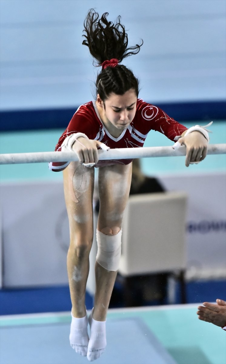 Avrupa Kadınlar Artistik Cimnastik Şampiyonası'nda Gençlerde Romanya Şampiyon Oldu