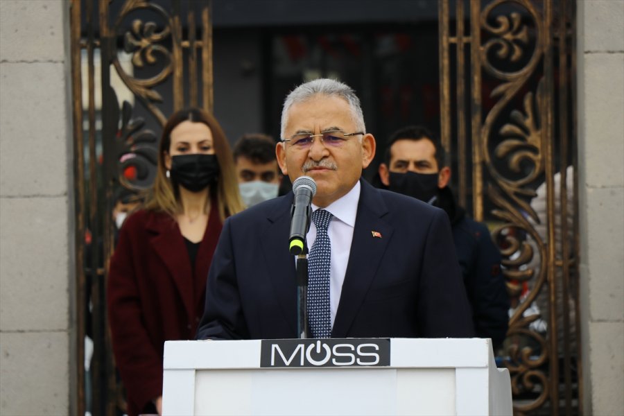 Atatürk'ün Kayseri'ye Gelişinin 101. Yıl Dönümü Dolayısıyla Tören Düzenlendi