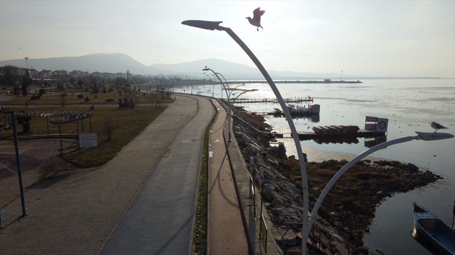 Beyşehir Gölü Kıyıları Yabancı Turistlere Kaldı