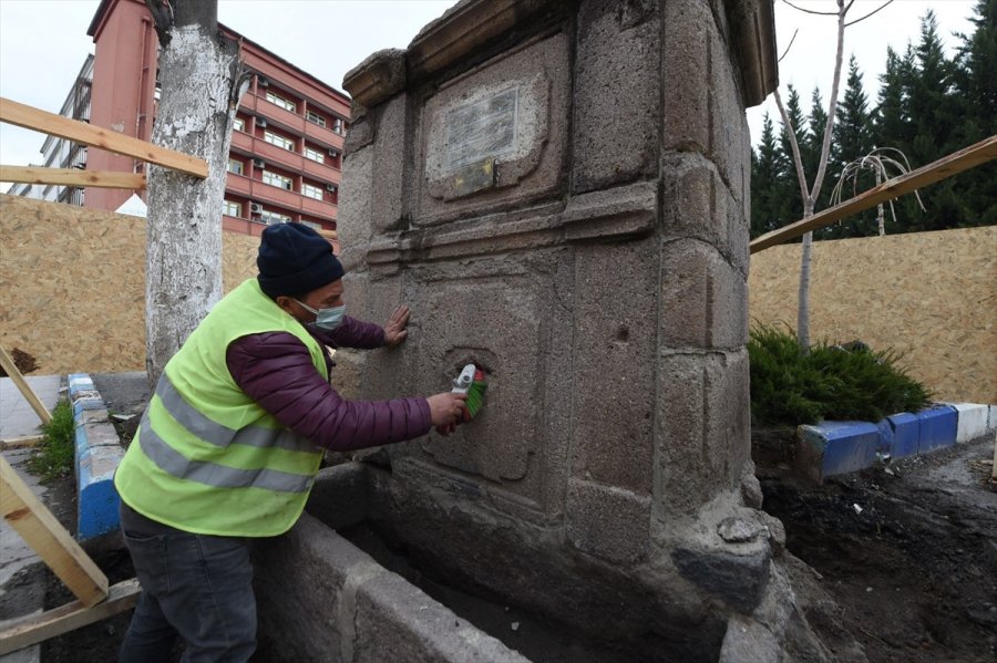 Ulucanlar Cezaevi Önündeki Tarihi Çeşmeden Mahkumlara Ait Kesici Aletler Zulası Çıktı