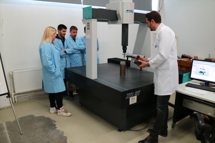 Eskişehir Osb Bünyesinde Kurulan Megem Meslek Ve İş Sahibi Yapmaya Devam Ediyor