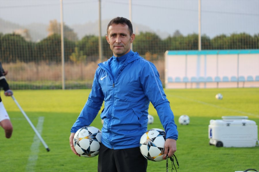 Ampute Futbol Milli Takımı, Avrupa Kupasını Kazanıp Sağlık Çalışanlarına Armağan Etmek İstiyor