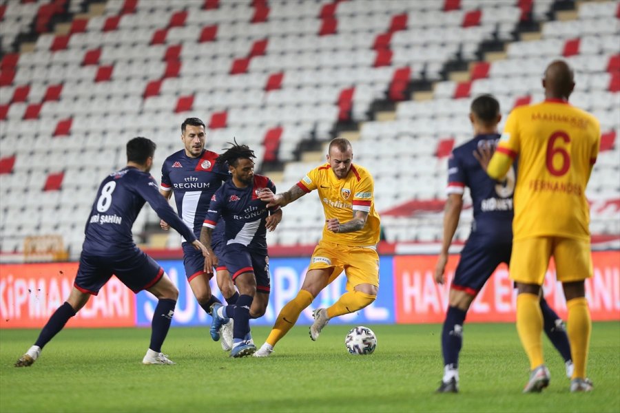 Antalyaspor İç Sahada Dördüncü Galibiyetini Aldı