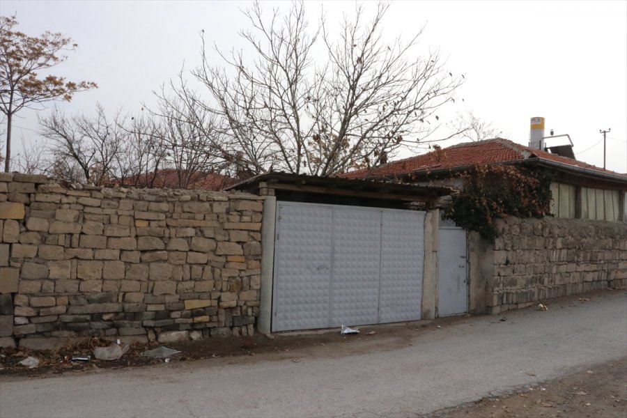 Kayseri'de Karbonmonoksitten Zehirlenen Anne Ve Kızı Hastaneye Kaldırıldı