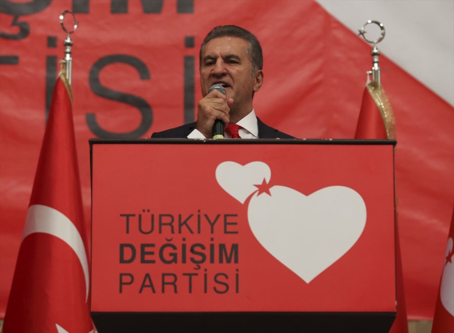 Türkiye Değişim Partisi Genel Başkanı Sarıgül, İlk Basın Toplantısını Yaptı: