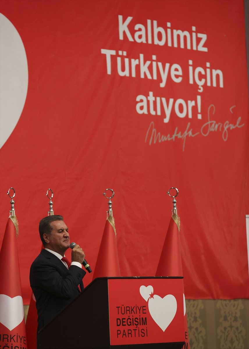 Türkiye Değişim Partisi Genel Başkanı Sarıgül, İlk Basın Toplantısını Yaptı: