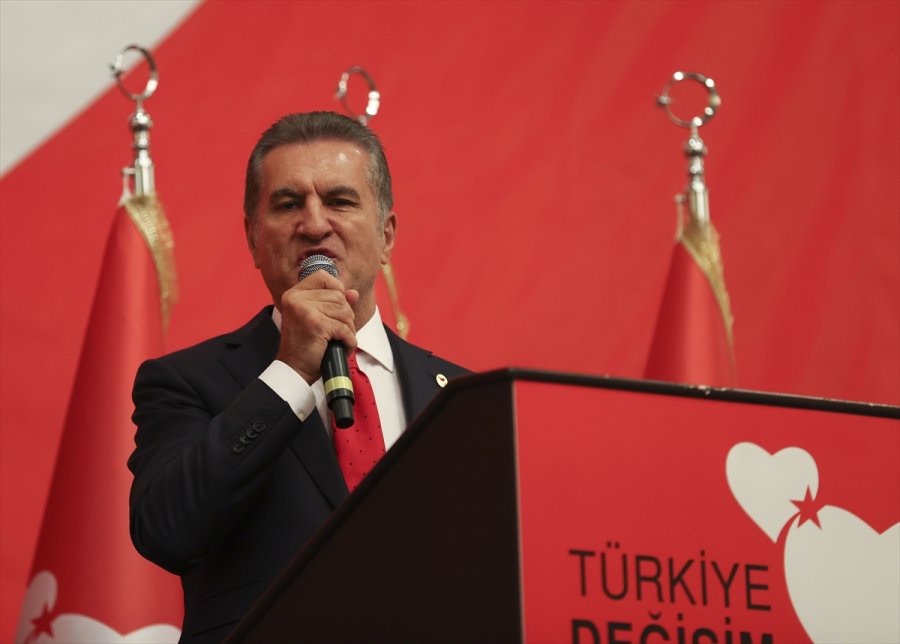 Türkiye Değişim Partisi Genel Başkanı Sarıgül, İlk Basın Toplantısını Yaptı: