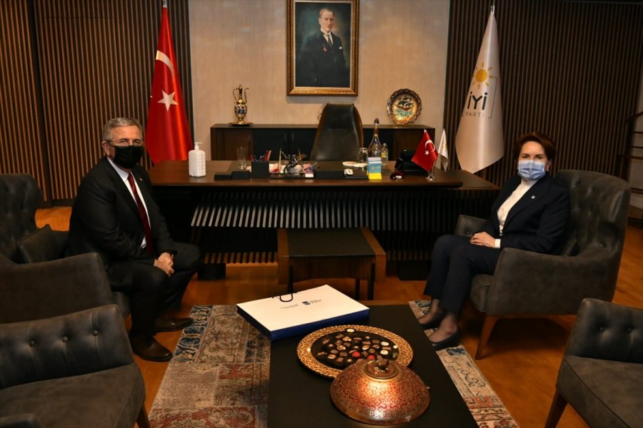 Akşener, Ankara Büyükşehir Belediye Başkanı Yavaş İle Görüştü