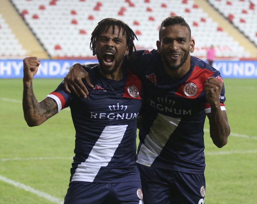 Antalyasporlu Amilton Gol Suskunluğunu Bozdu