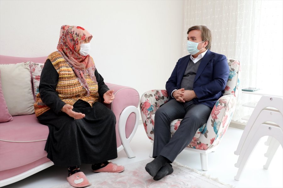 Küs Dedesiyle Büyükannesini Barıştırmak İsteyen Torun Cimer'den Yardım İstedi