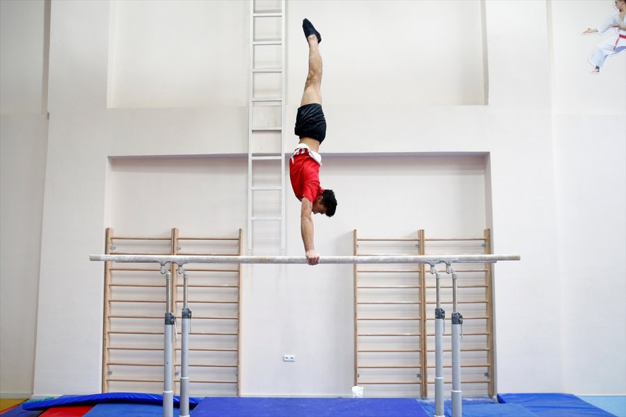 Avrupa Şampiyonası'nda 2 Madalya Kazanan Milli Cimnastikçinin Hedefi Olimpiyatlar