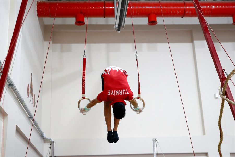 Avrupa Şampiyonası'nda 2 Madalya Kazanan Milli Cimnastikçinin Hedefi Olimpiyatlar