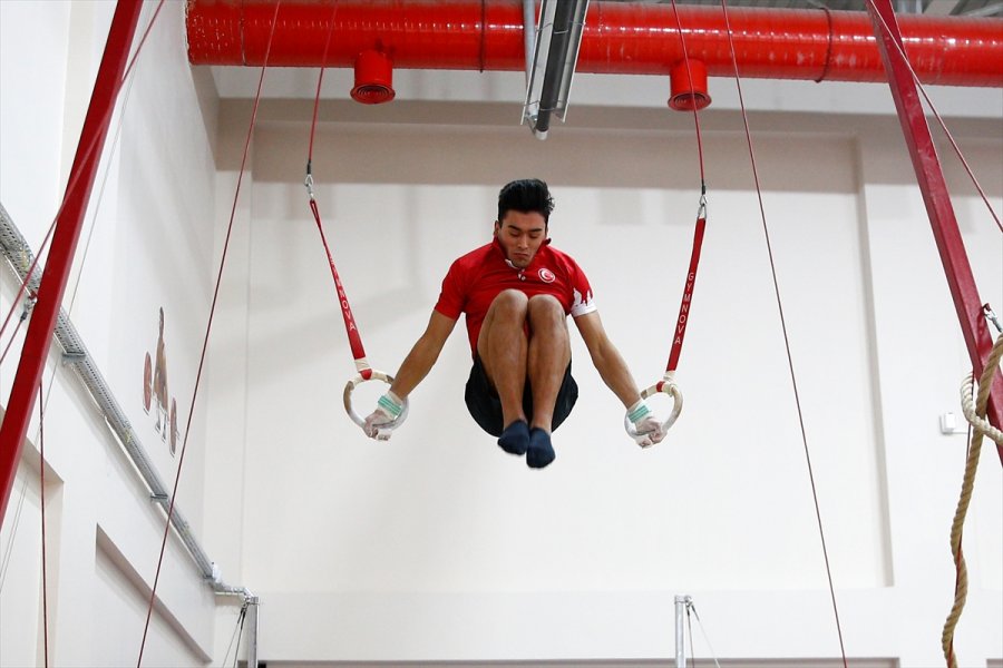 Avrupa Şampiyonası'nda 2 Madalya Kazanan Milli Cimnastikçinin Hedefi Olimpiyatlar