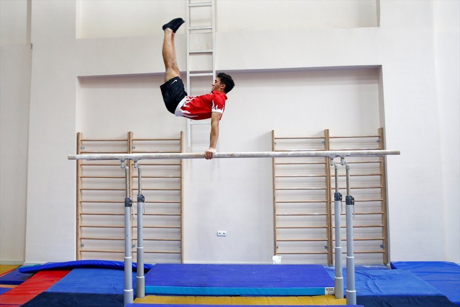 Avrupa Şampiyonası'nda 2 Madalya Kazanan Milli Cimnastikçinin Hedefi Olimpiyatlar