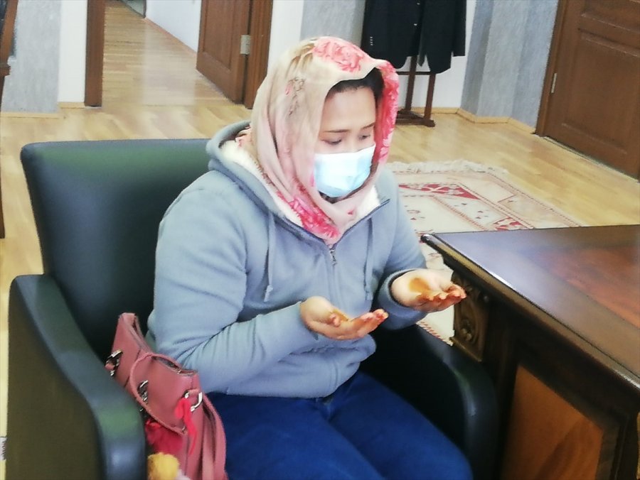 Kahramankazan'a Yerleşen Taylandlı Genç Kadın Müslüman Olup Elif İsmini Aldı