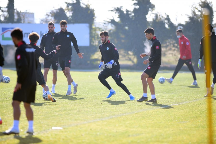 Konyaspor'da Çaykur Rizespor Maçı Hazırlıkları