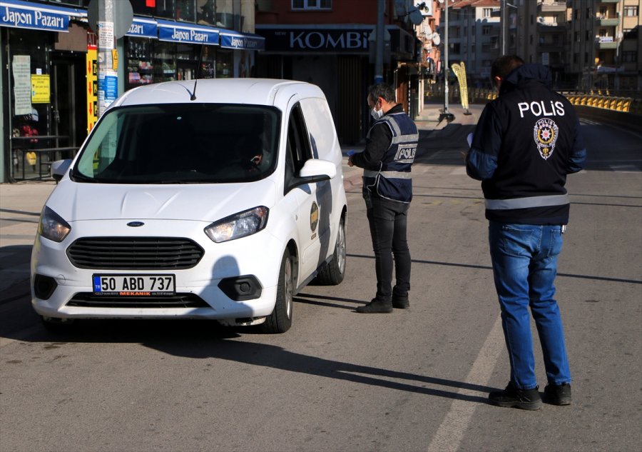 Konya, Karaman, Aksaray Ve Afyonkarahisar'da Sokağa Çıkma Kısıtlamasına Uyuldu