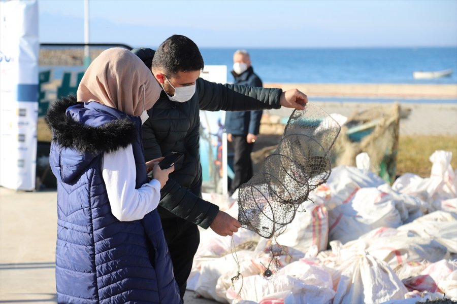 Beyşehir Gölü'nden Çıkarılan 