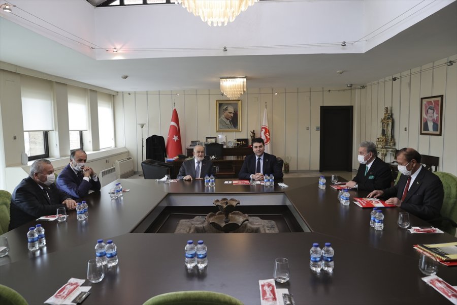 Saadet Partisi Genel Başkanı Karamollaoğlu'ndan Demokrat Parti Genel Başkanı Uysal'a Ziyaret