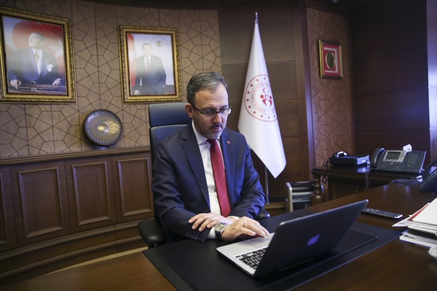 Gençlik Ve Spor Bakanı Mehmet Muharrem Kasapoğlu, Aa'nın 