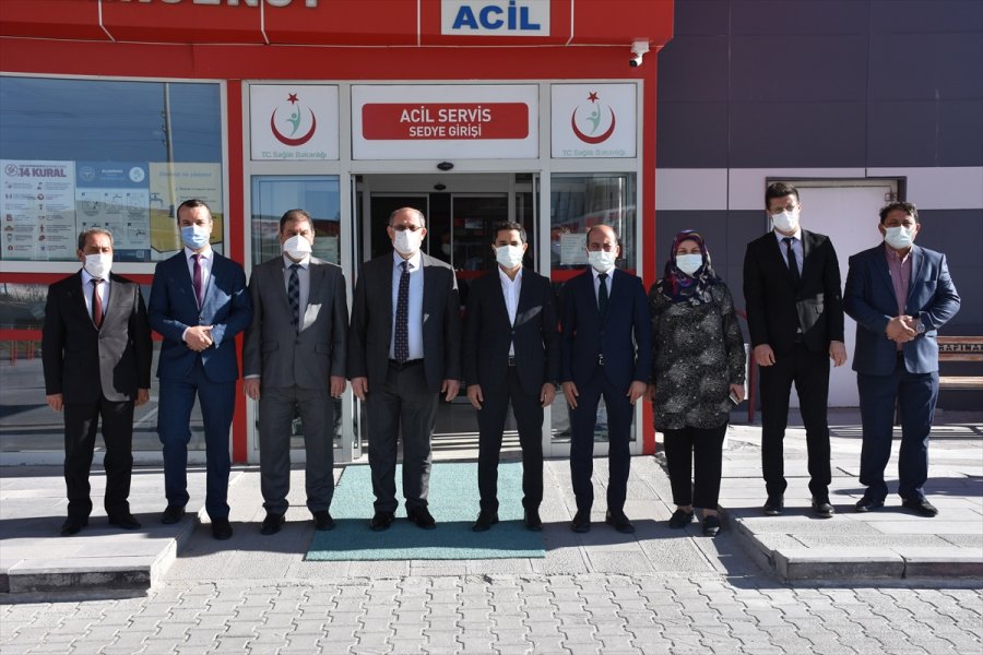 Kaymakam Murat'tan Sağlık Çalışanlarına Moral Ziyareti