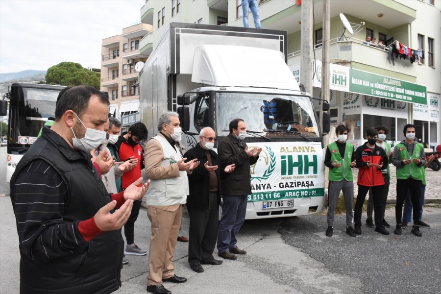Alanya'dan Suriye'ye Yardım Tırı Gönderildi
