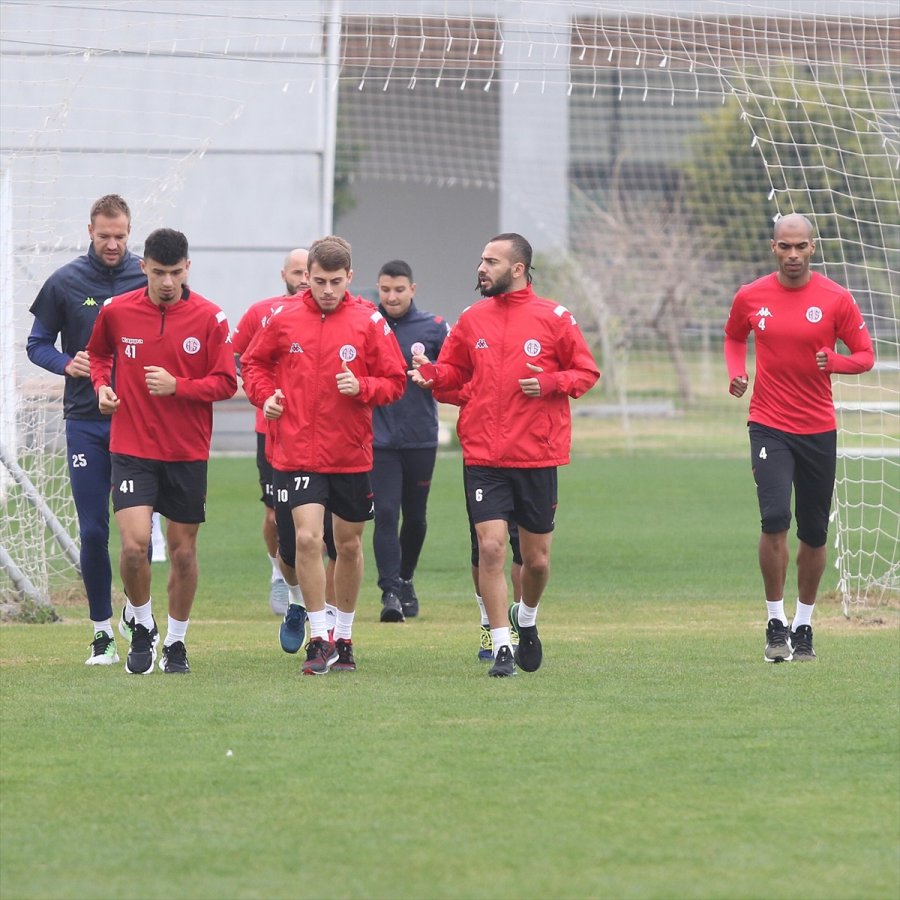 Antalyaspor'da Galatasaray Maçı Hazırlıkları Başladı