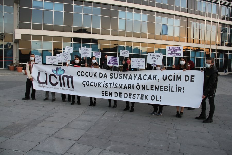 Birlikte Yaşadığı Kadının Oğlunu Öldürdüğü İddia Edilen Sanık İle Çocuğun Annesinin Yargılanmasına Başlandı