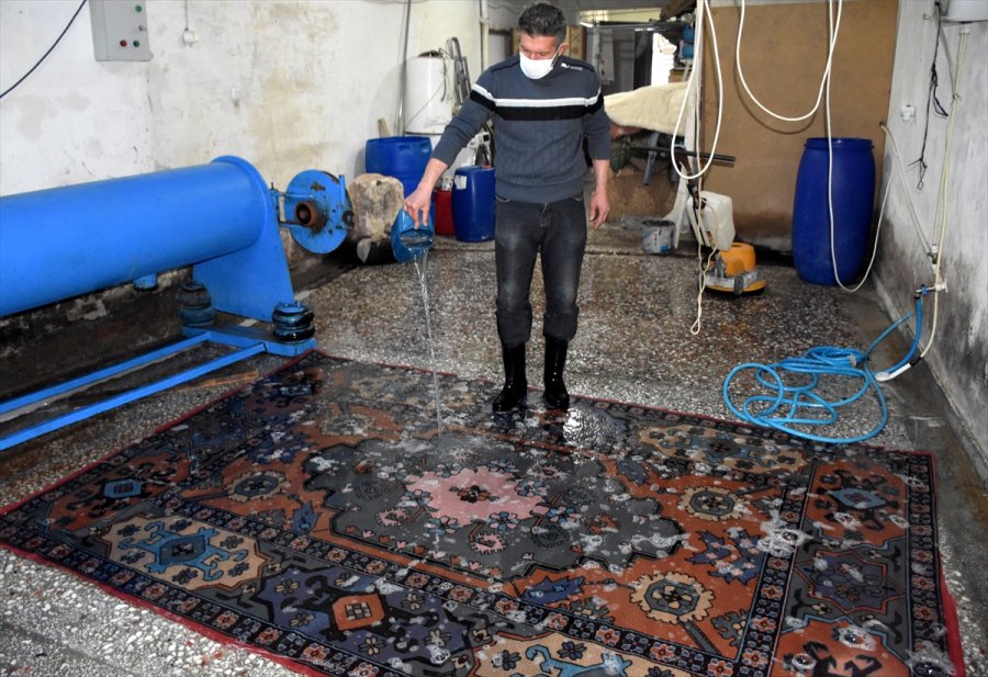 Eski Hükümlü İşkur Hibesiyle Kurduğu Halı Yıkama İşiyle Hayatında Yeni Bir Sayfa Açtı