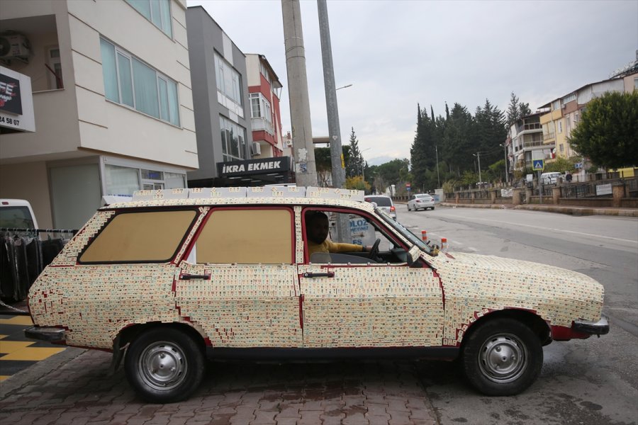 İddiayı Kaybedince Otomobiline 11 Bin Okey Taşı İle 65 Istaka Yapıştırdı