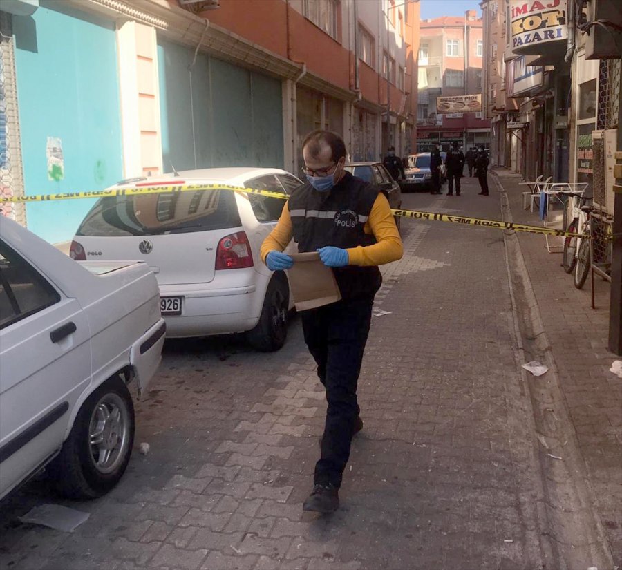 Aksaray'da Silahlı Kavga: 1 Yaralı