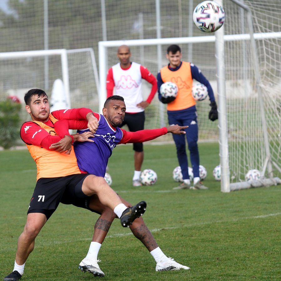 Antalyaspor, Galatasaray Maçı Hazırlıklarını Sürdürdü