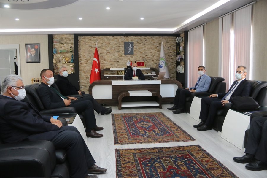 Başkan Öztürk Ve Kaski Genel Müdürü Özdemir Değerlendirme Toplantısı Yaptı