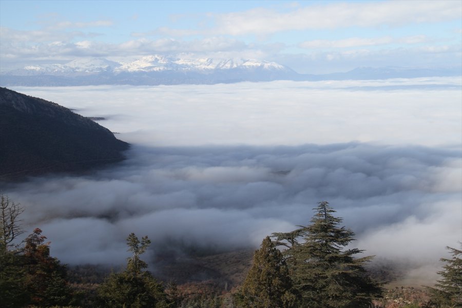 Beyşehir Gölü Üzerinde Sis Bulutu Güzelliği