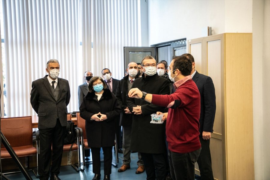 Eskişehir Valisi Ayyıldız'dan Estü Spor Bilimleri Fakültesine Ziyaret