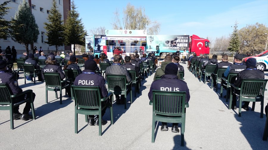 Konya'da Hizmet Verecek Narkotik Eğitim Tırı'nın Açılışı Yapıldı