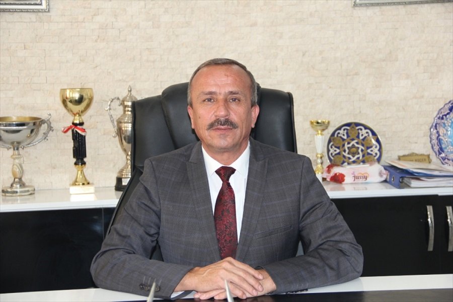 Yalıhüyük Belediyesinden Öğrencilere Destek