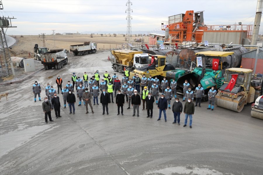 Başkan Palancıoğlu, Asfalt Şantiyesini Ziyaret Etti