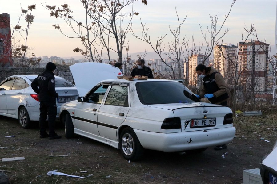 Kayseri'de Otomobil Hırsızlığıyla İlgili 3 Kişi Yakalandı