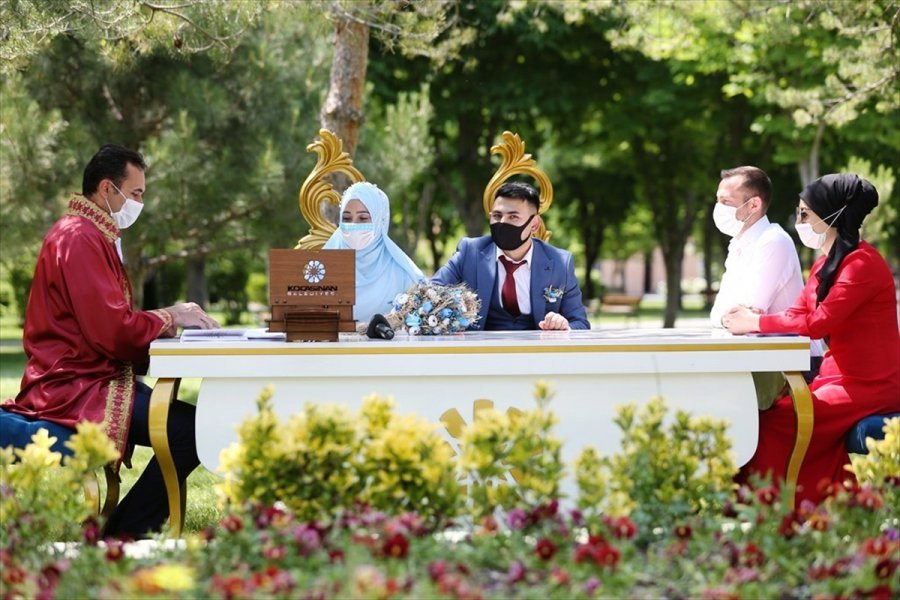Kocasinan Belediyesinde 2020'de 2 Bin 800 Nikah Kıyıldı